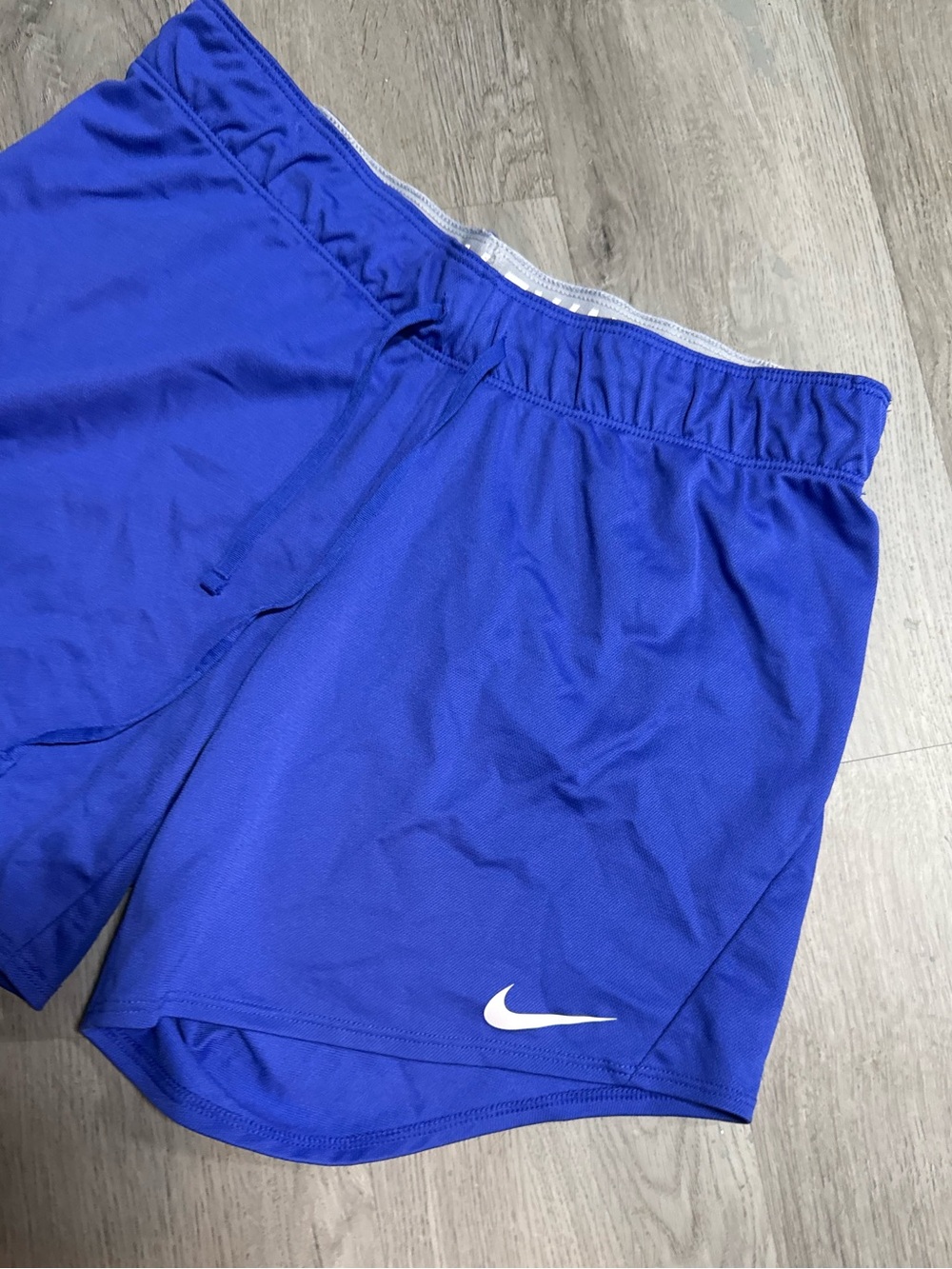 •NIKE• RUNNING SHORTS - Picture 2 of 5